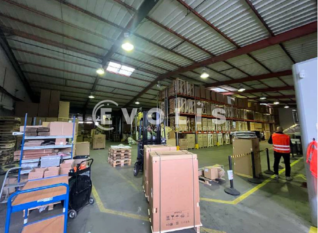 Photo 3 – location Entrepôts / activités	PONTCHARRA (38530)