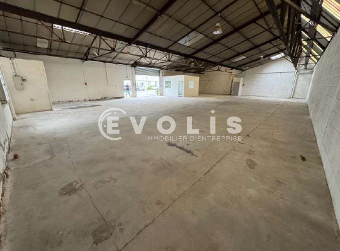 Photo 9 – location Entrepôts / activités	PONTCHARRA (38530)