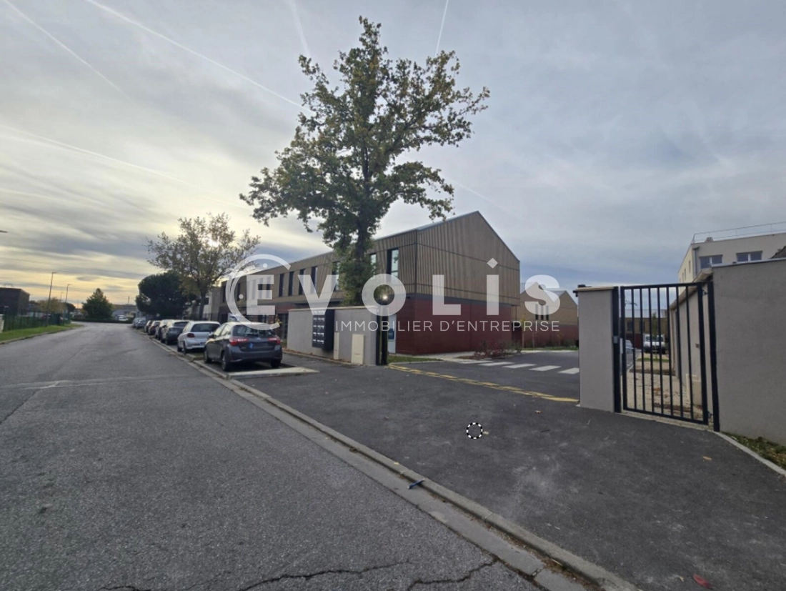 Photo 10 – vente Entrepôts / activités	MARCOUSSIS (91460)