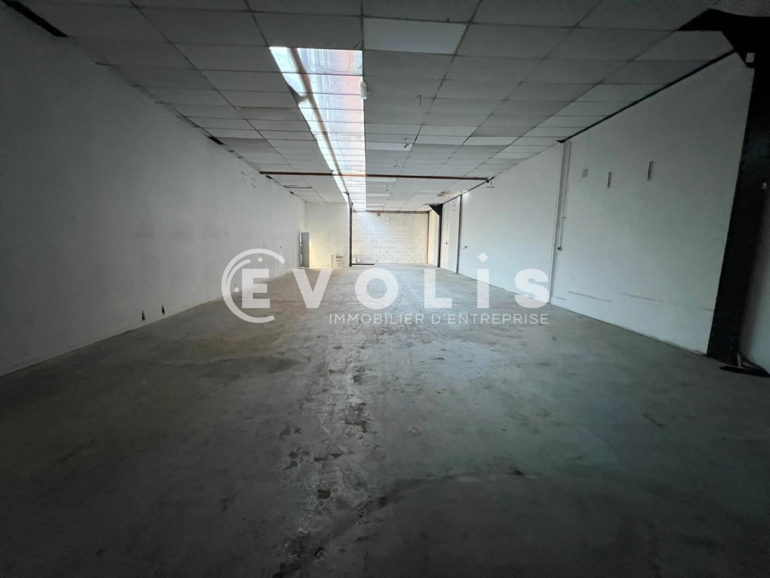 Photo 6 – location Entrepôts / activités	VILLEURBANNE (69100)