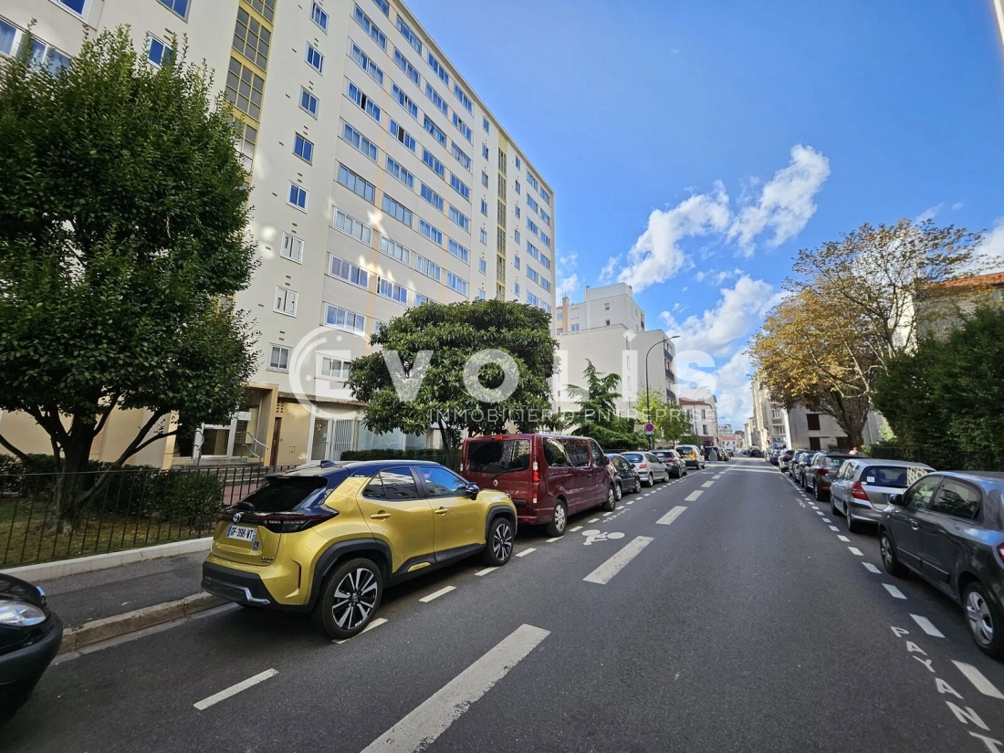 Photo 1 – location bureaux	VANVES (92170)