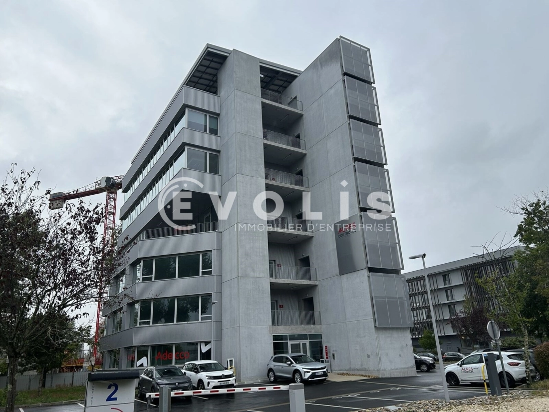 Photo 2 – location bureaux	BRUGES (33520)