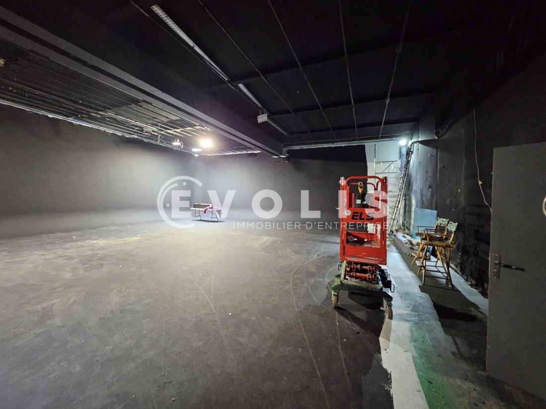 Photo 3 – vente Entrepôts / activités	IVRY SUR SEINE (94200)