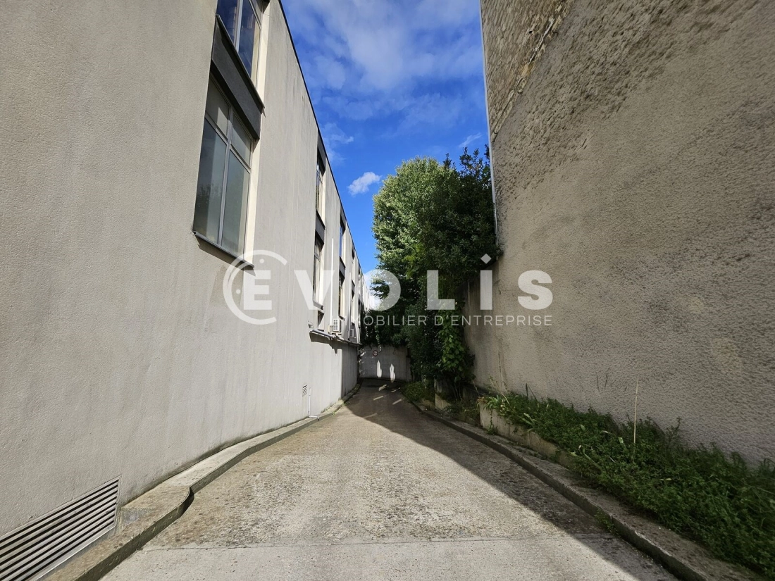 Photo 8 – vente Entrepôts / activités	IVRY SUR SEINE (94200)