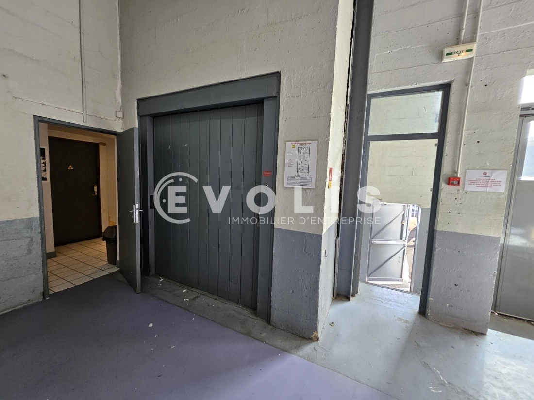 Photo 10 – vente Entrepôts / activités	IVRY SUR SEINE (94200)