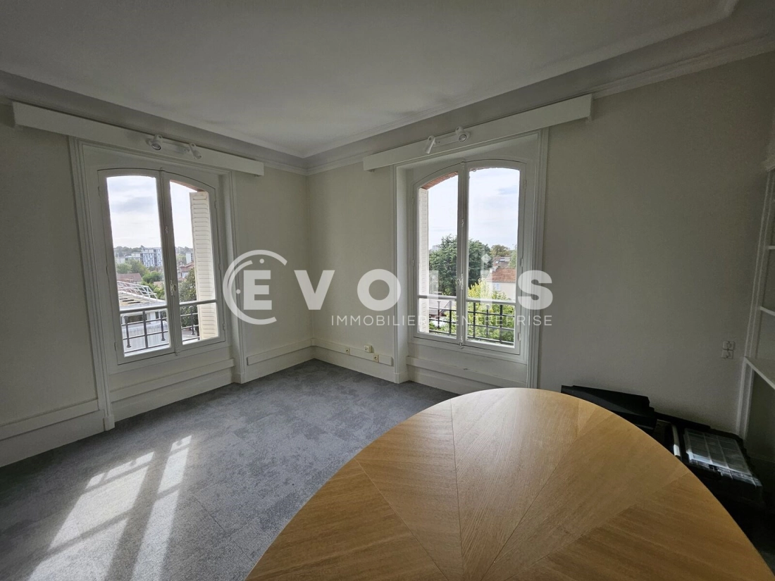 Photo 7 – location bureaux	BOURG LA REINE (92340)