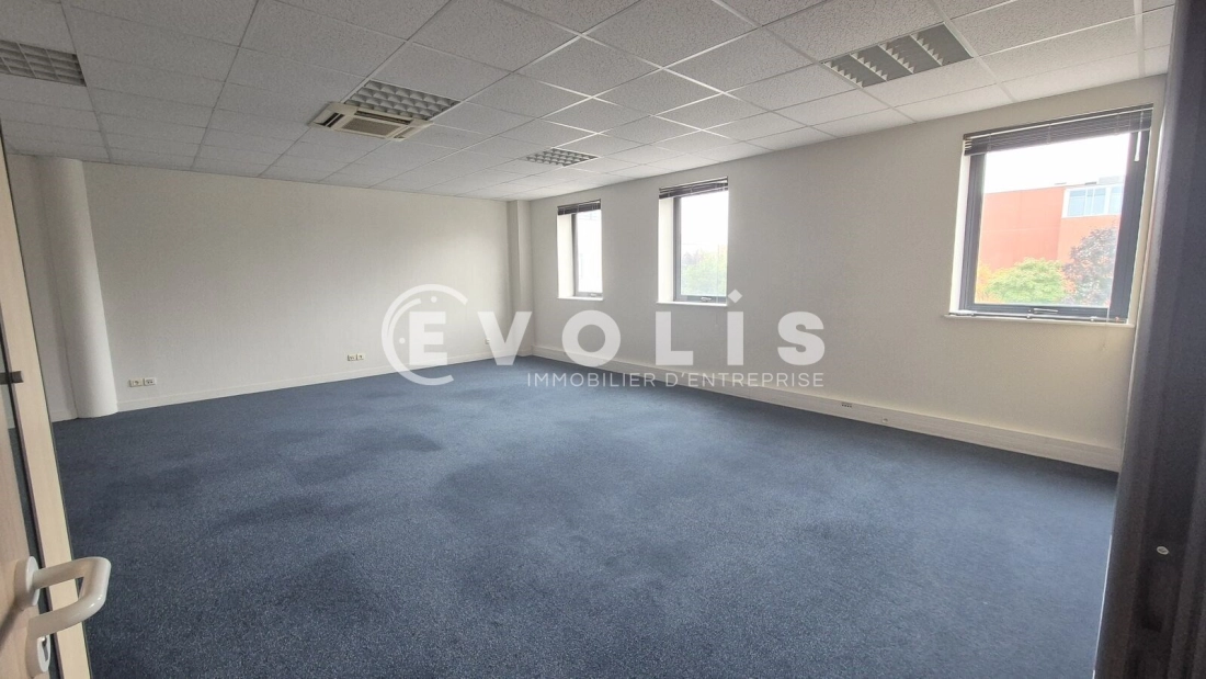 Photo 2 – vente bureaux	BUSSY SAINT GEORGES (77600)