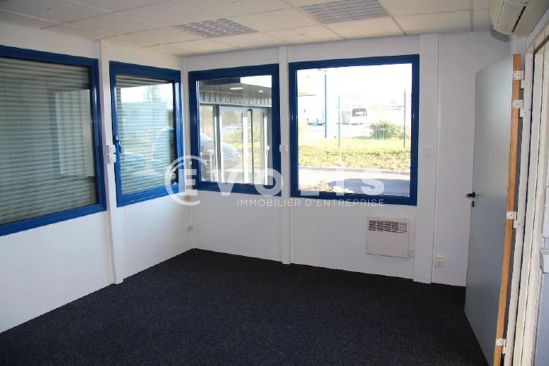 Photo 7 – location bureaux	MARCOUSSIS (91460)