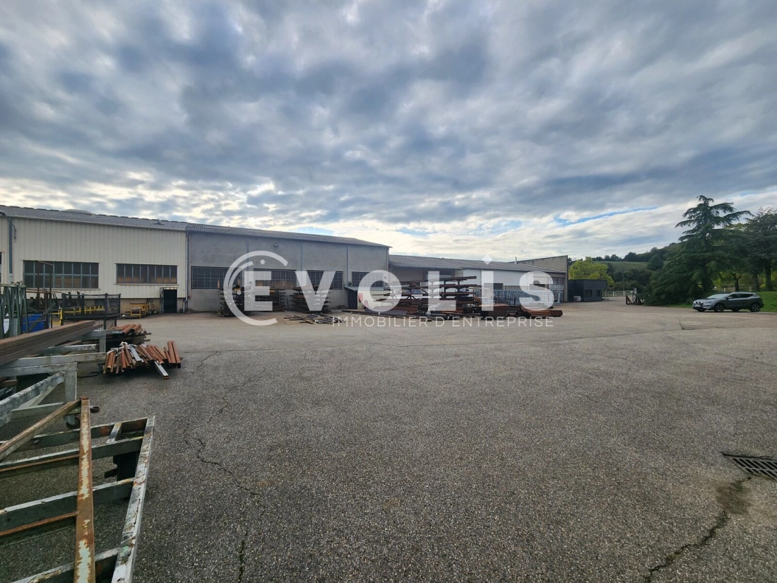 Photo 14 – vente Entrepôts / activités	BEAUVOIR DE MARC (38440)