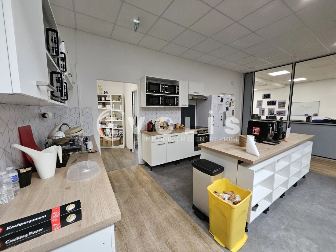 Photo 8 – location bureaux	BAGNEUX (92220)