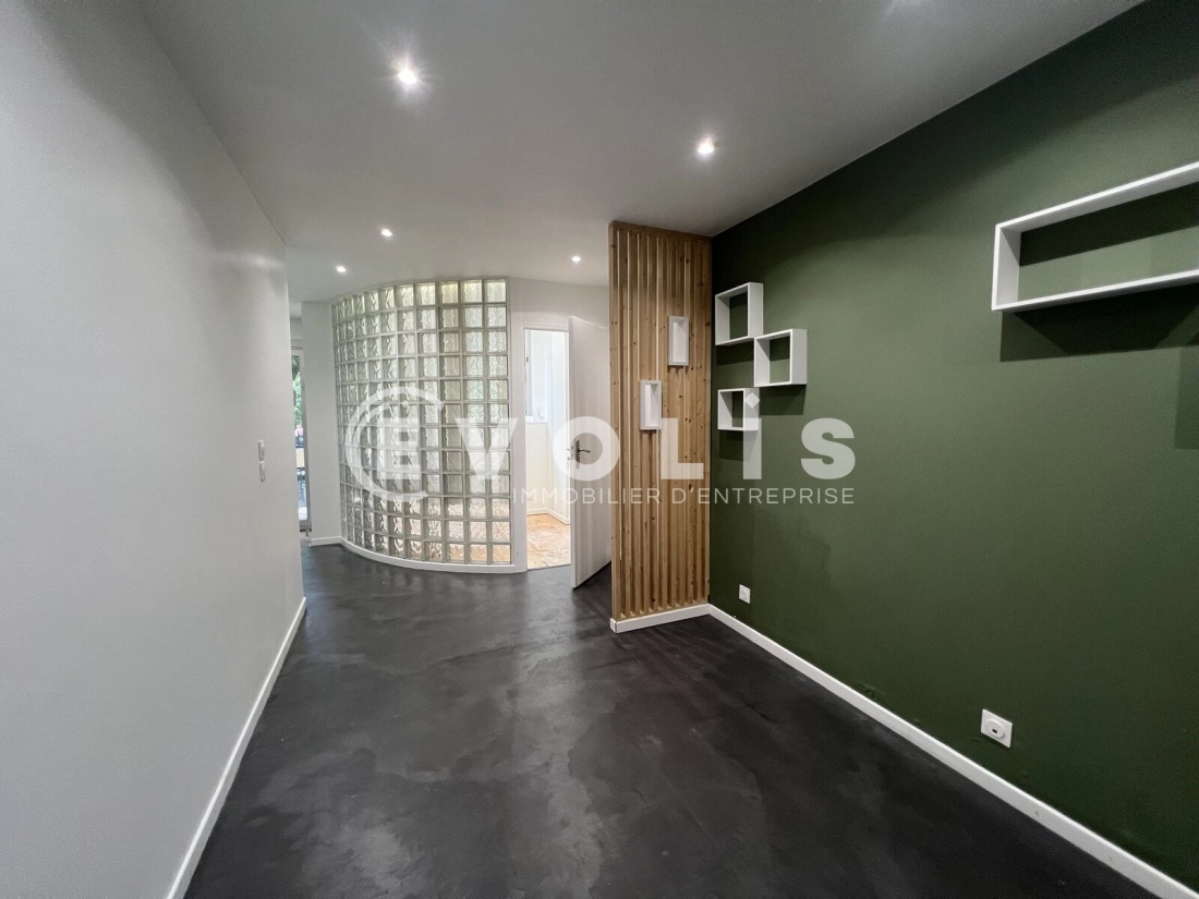 Photo 1 – vente Locaux commerciaux	JOINVILLE LE PONT (94340)