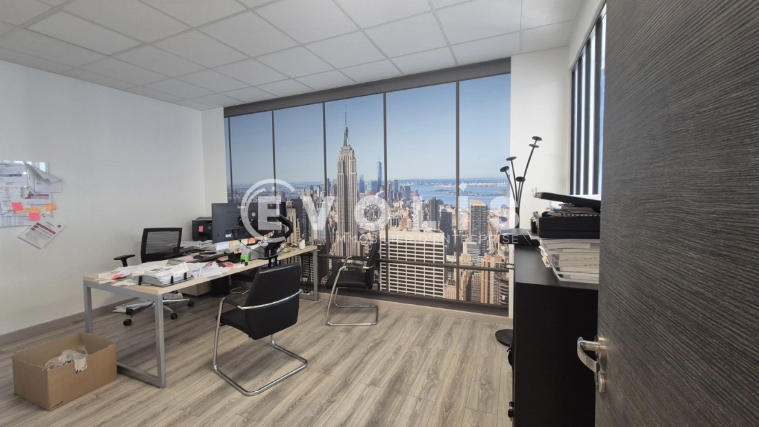 Photo 12 – location Entrepôts / activités	SERRIS (77700)