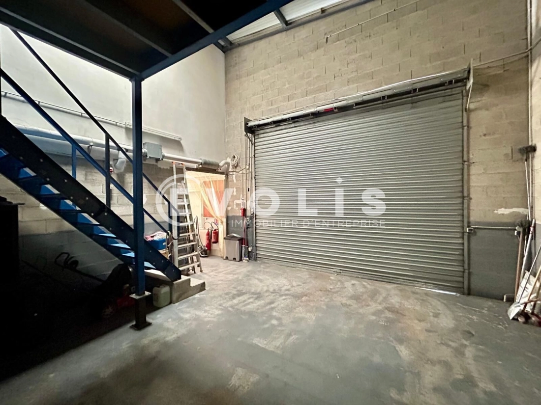 Photo 2 – location Entrepôts / activités	ORMOY (91540)