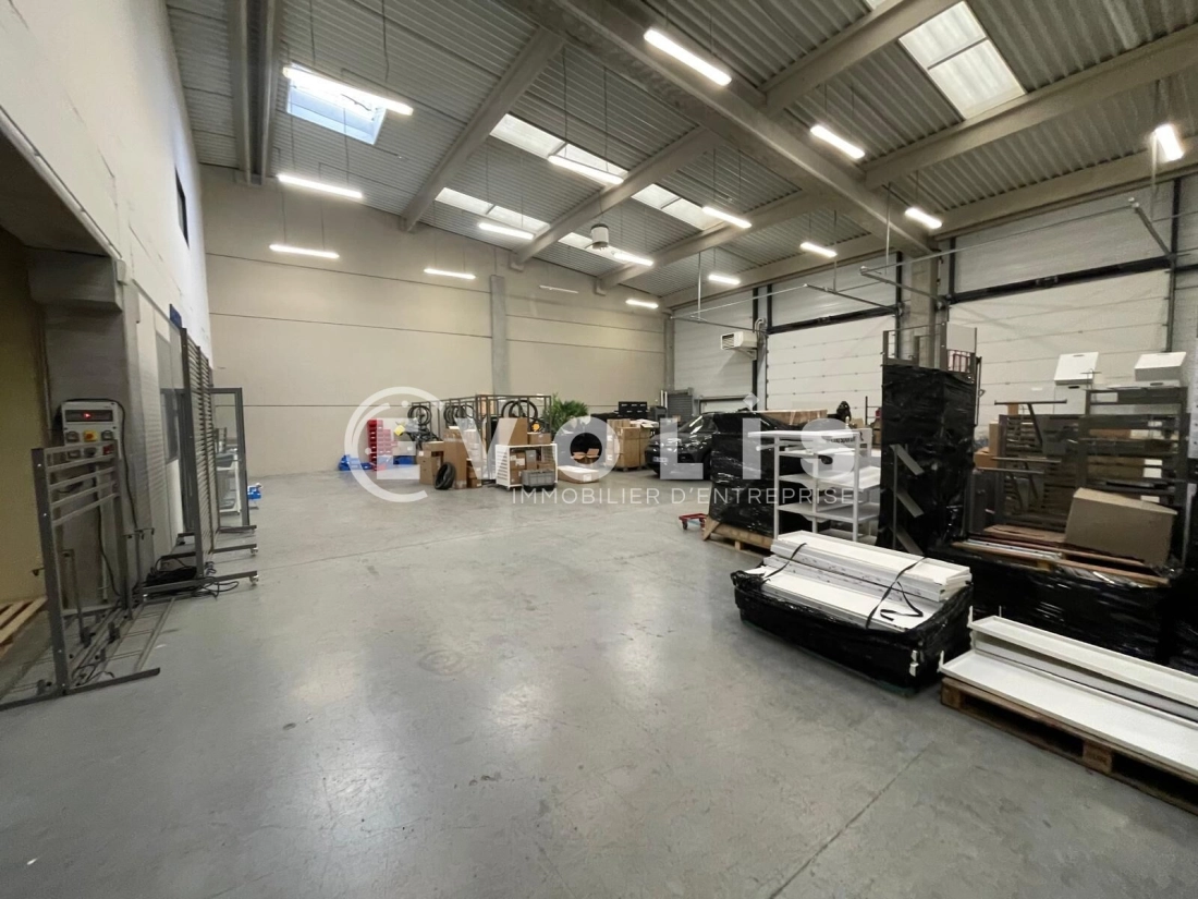 Photo 8 – location Entrepôts / activités	SAINT QUENTIN FALLAVIER (38070)