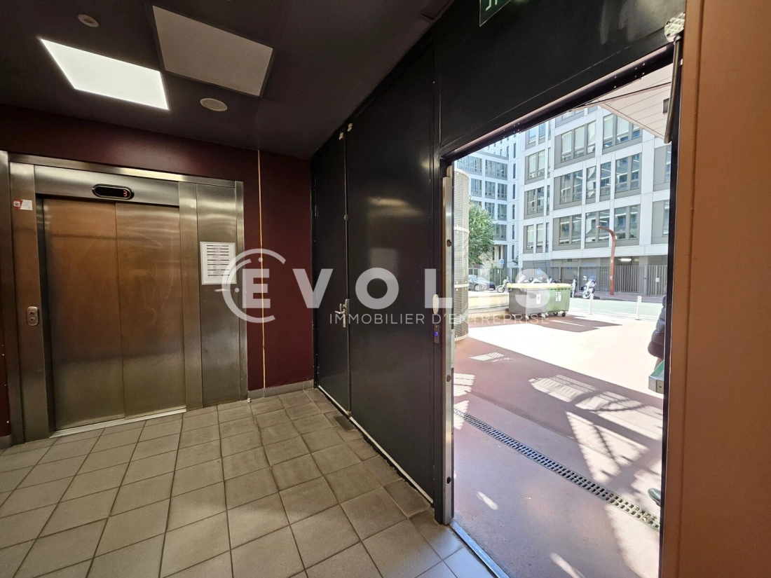 Photo 7 – location Entrepôts / activités	MONTROUGE (92120)