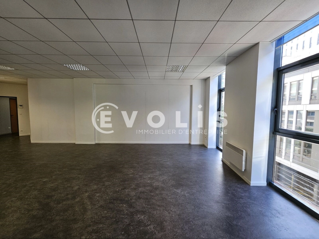 Photo 13 – location Entrepôts / activités	MONTROUGE (92120)