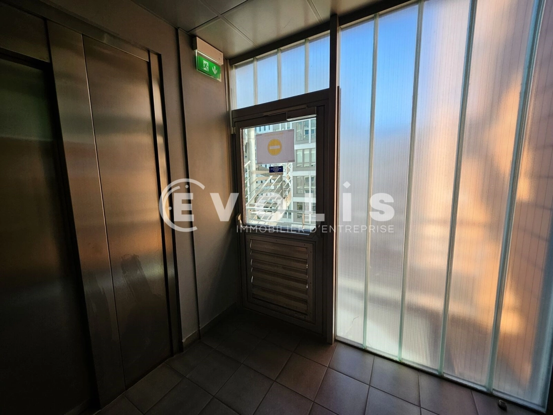 Photo 14 – location Entrepôts / activités	MONTROUGE (92120)