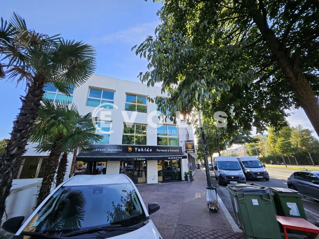 Photo 1 – location bureaux	CLAMART (92140)