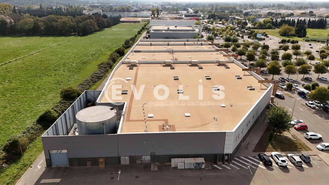 Photo 3 – location Locaux commerciaux	SORGUES (84700)