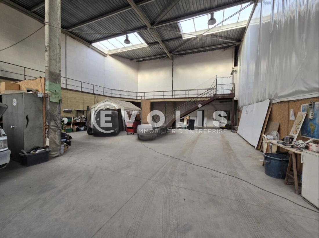 Photo 5 – location Entrepôts / activités	MORANGIS (91420)