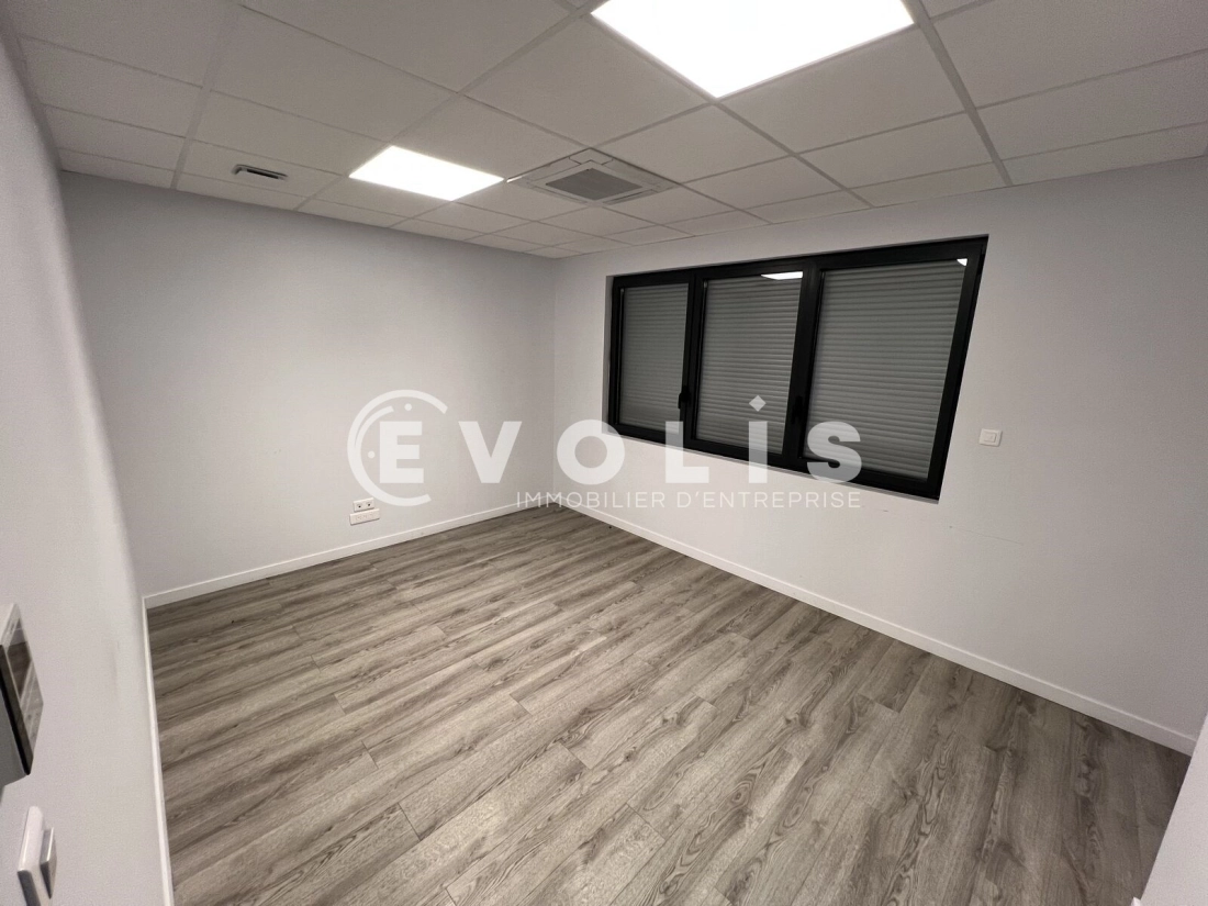 Photo 7 – location Entrepôts / activités	SAINT FONS (69190)