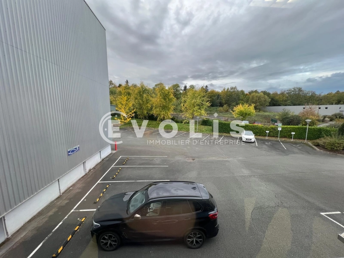 Photo 15 – vente Entrepôts / activités	LOZANNE (69380)