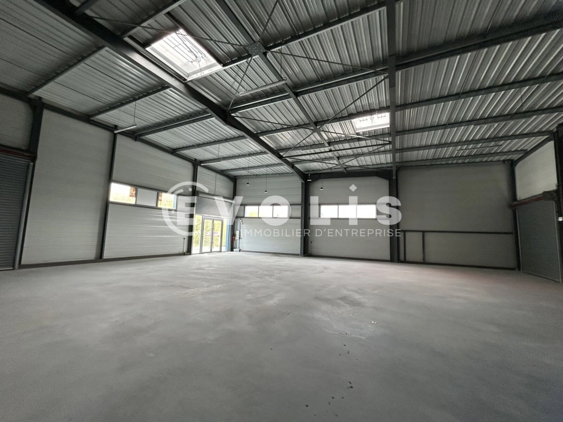 Photo 3 – location Entrepôts / activités	TRESSES (33370)