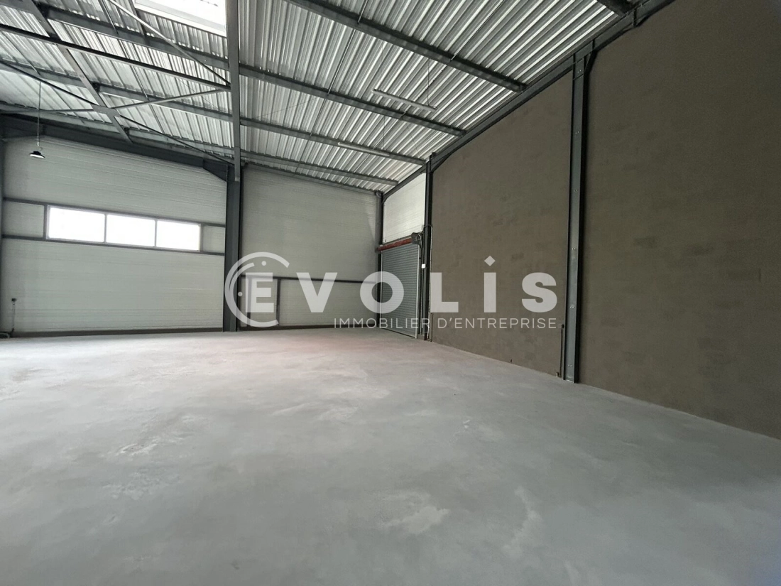 Photo 4 – location Entrepôts / activités	TRESSES (33370)