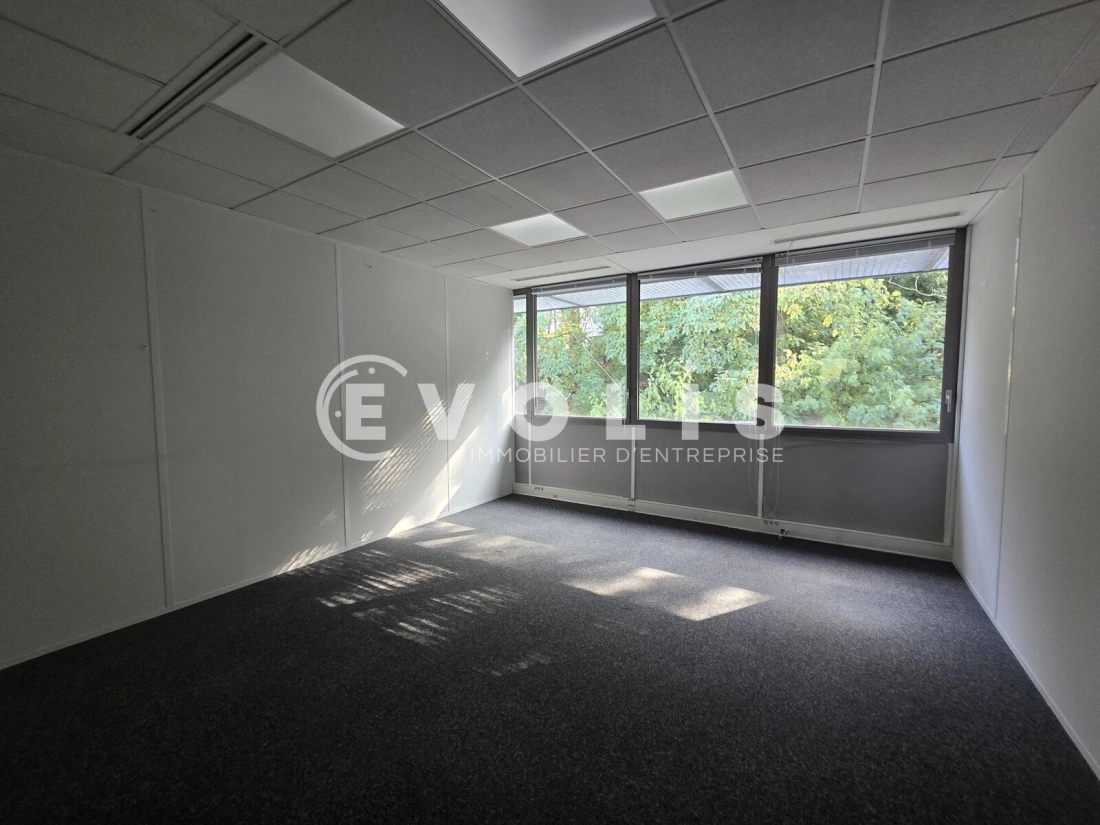 Photo 8 – location bureaux	ORSAY (91400)