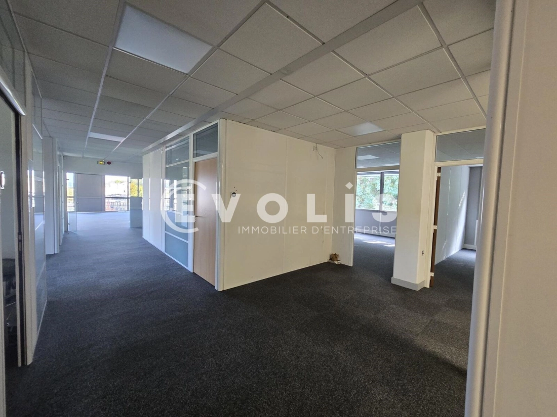 Photo 3 – location bureaux	ORSAY (91400)