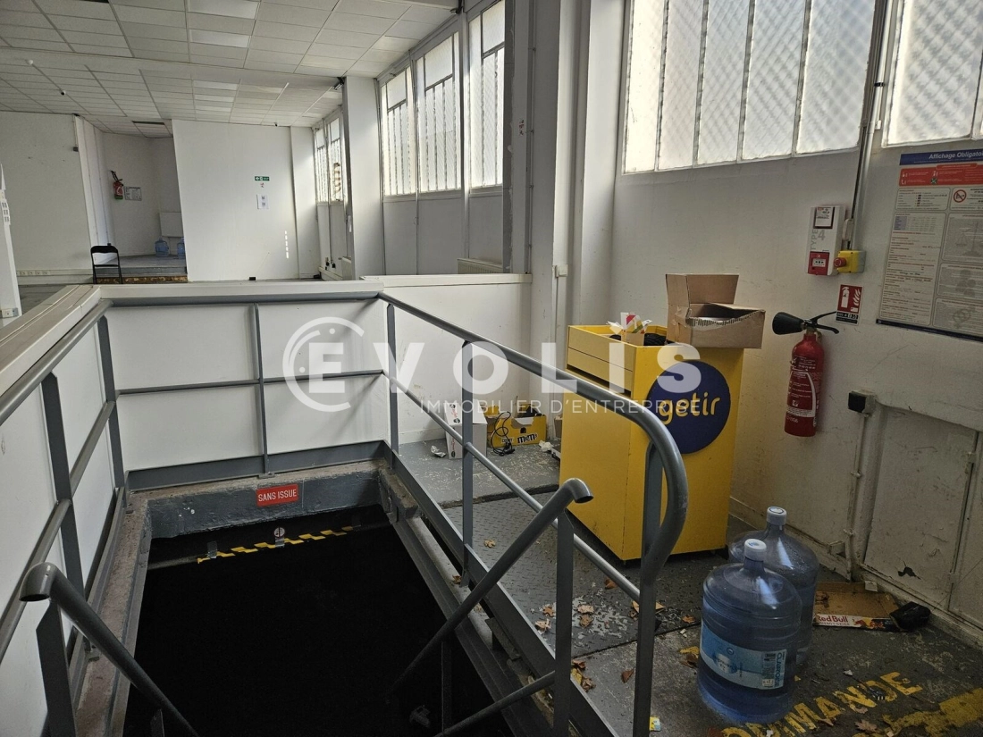 Photo 14 – location Entrepôts / activités	MONTROUGE (92120)