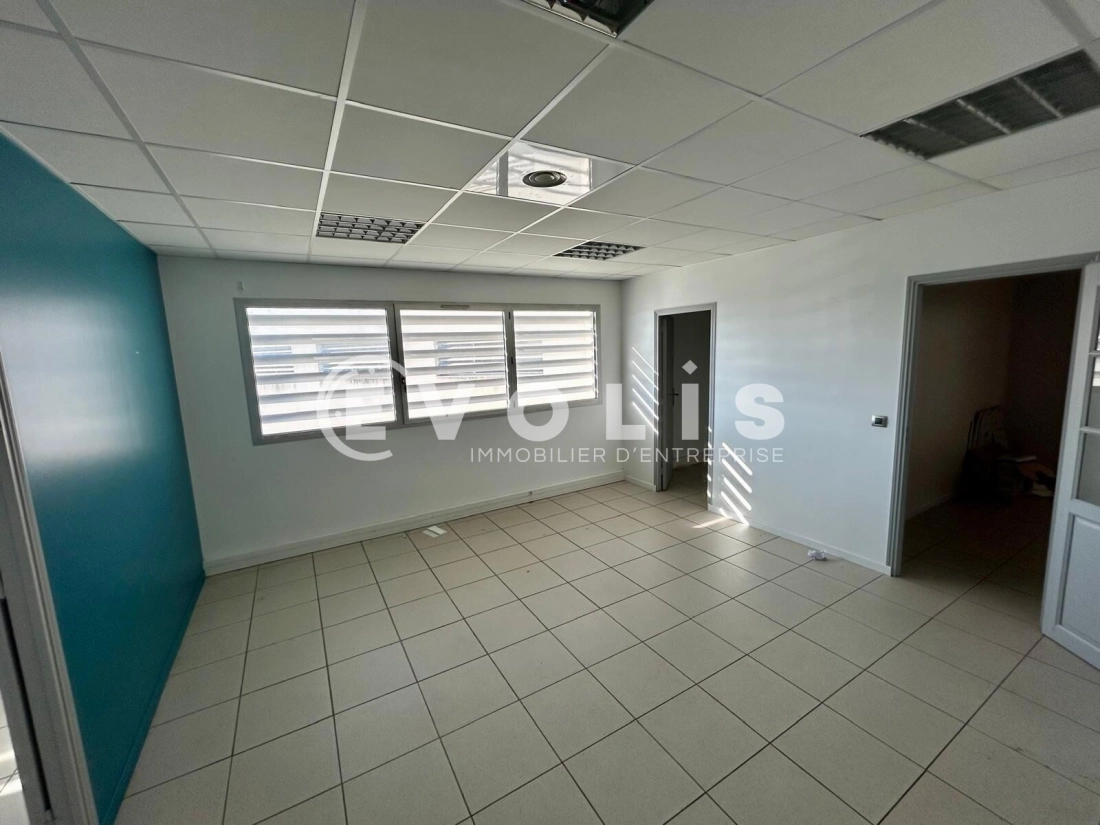 Photo 6 – location bureaux	GRIGNY (91350)