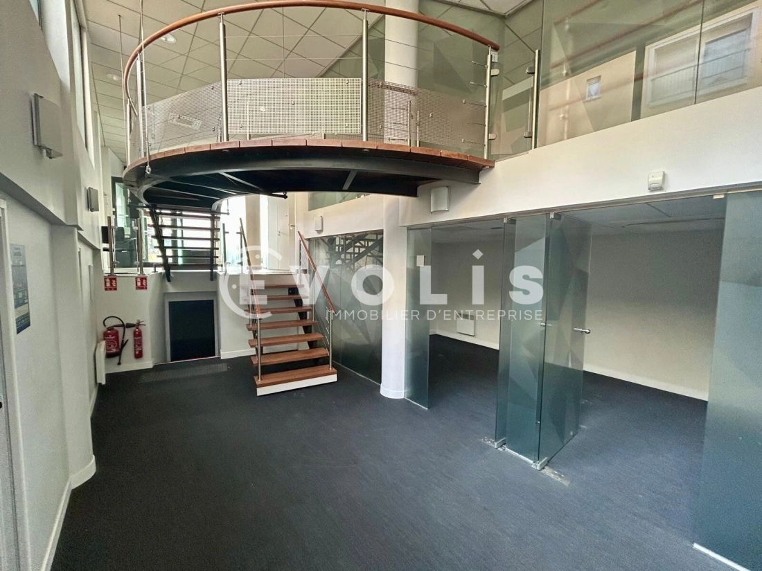 Photo 6 – location Locaux commerciaux	PALAISEAU (91120)