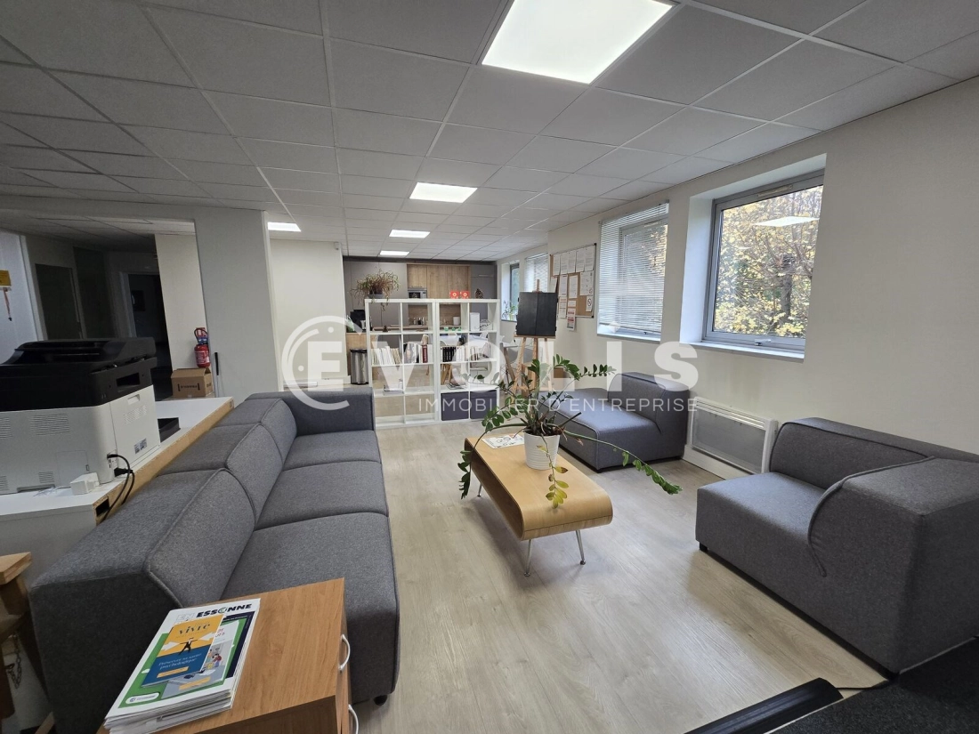 Photo 3 – vente bureaux	ORSAY (91400)