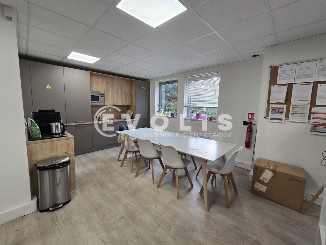Photo 5 – vente bureaux	ORSAY (91400)