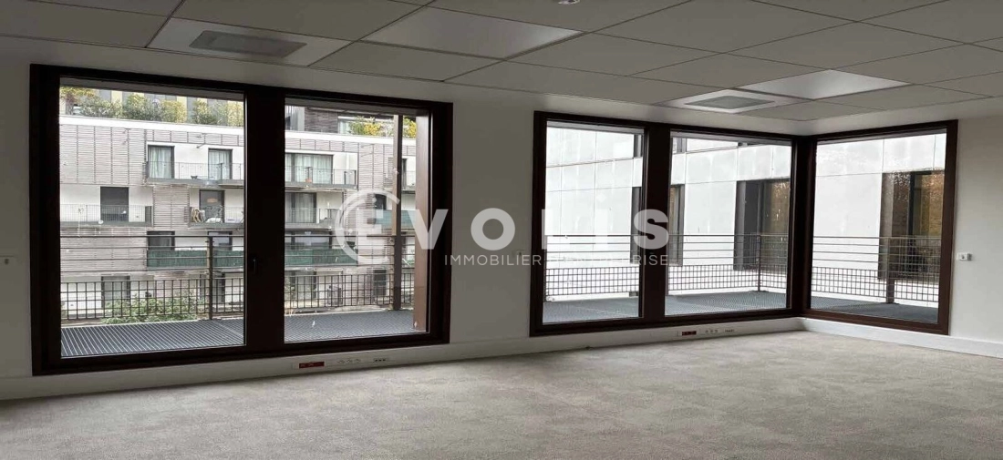 Photo 1 – location bureaux	MONTEVRAIN (77144)