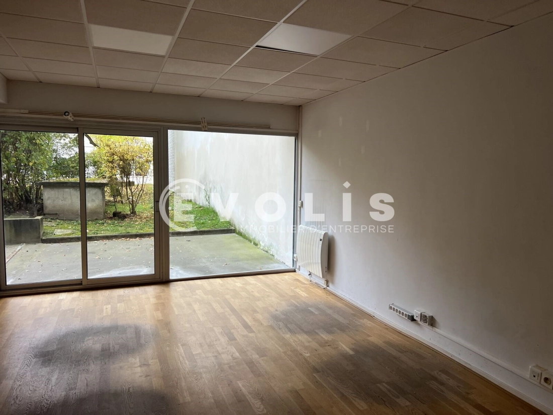 Photo 4 – location bureaux	PARIS (75011)