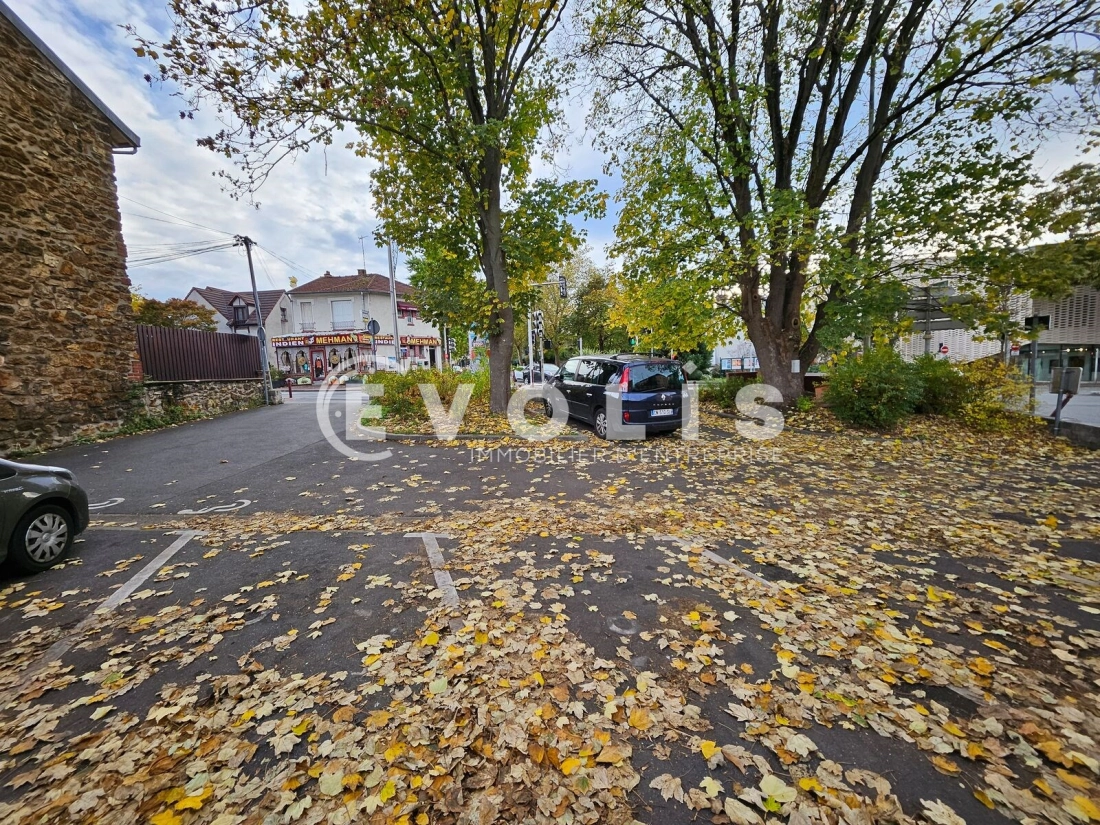 Photo 2 – vente Entrepôts / activités	CACHAN (94230)