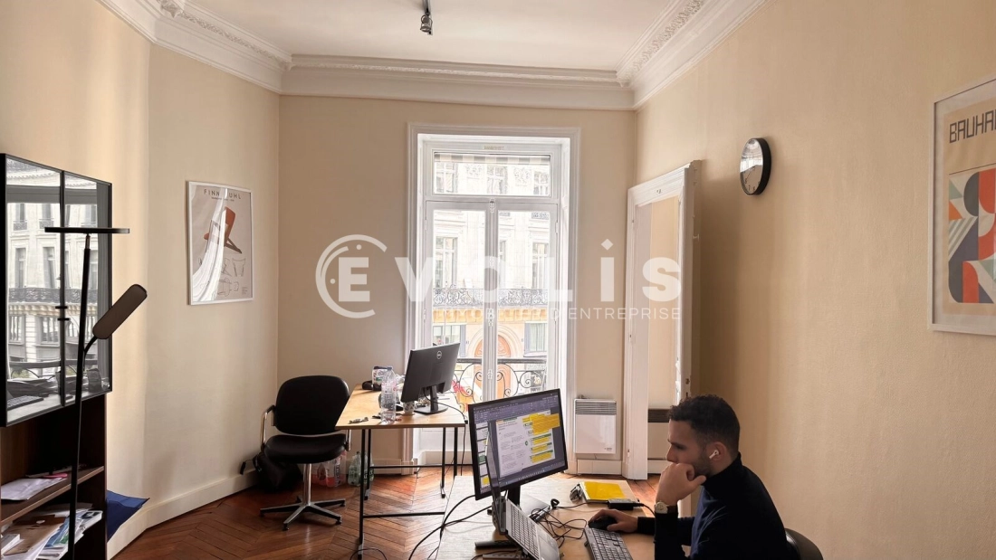 Photo 3 – location bureaux	PARIS (75009)