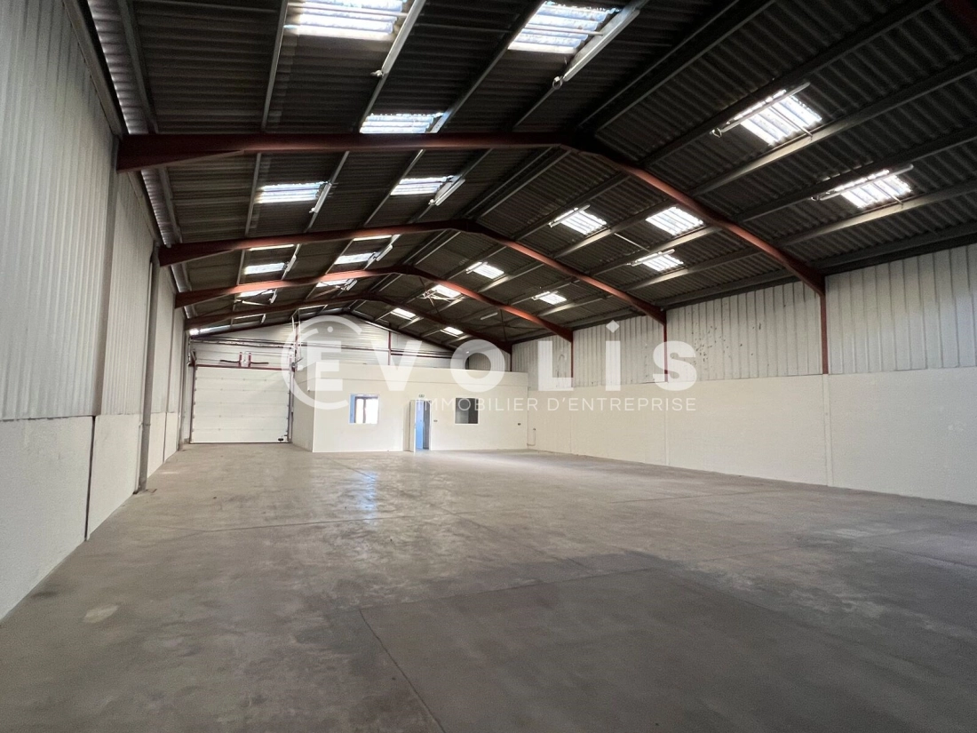 Photo 2 – location Entrepôts / activités	CESTAS (33610)