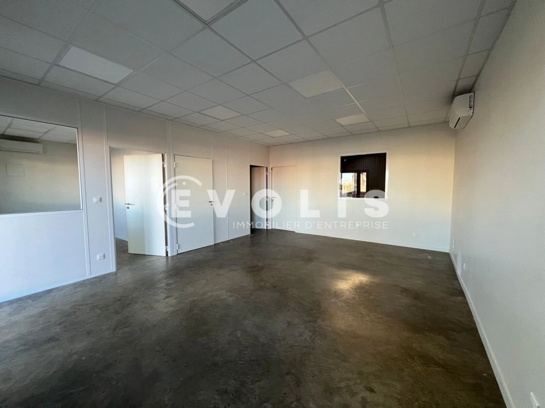 Photo 6 – location Entrepôts / activités	CESTAS (33610)