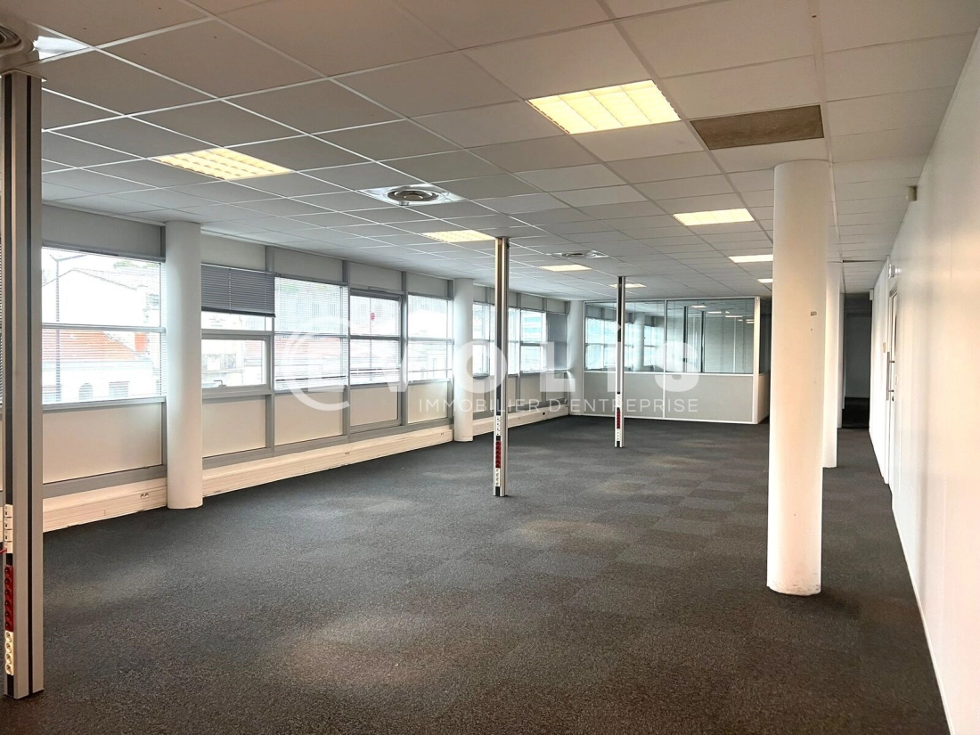 Photo 2 – location bureaux	BORDEAUX (33000)