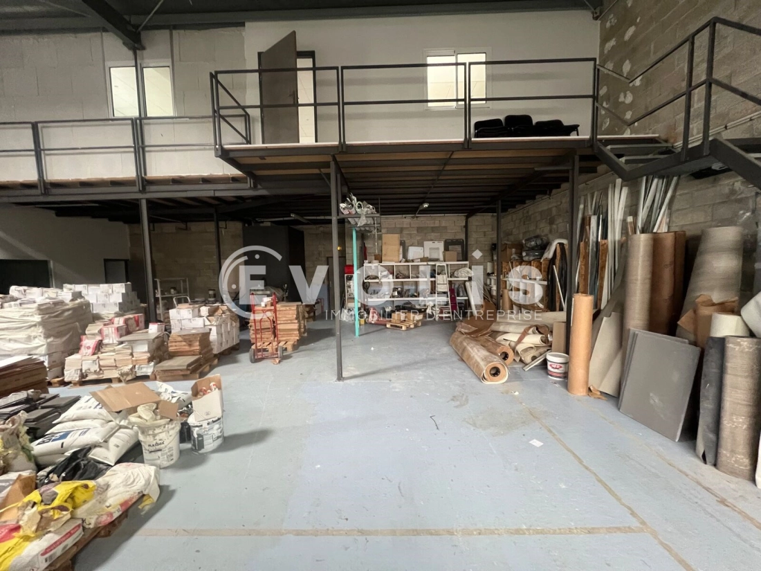 Photo 2 – location bureaux	SAINT PIERRE DU PERRAY (91280)