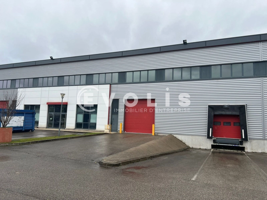 Photo 3 – location Entrepôts / activités	MEYZIEU (69330)