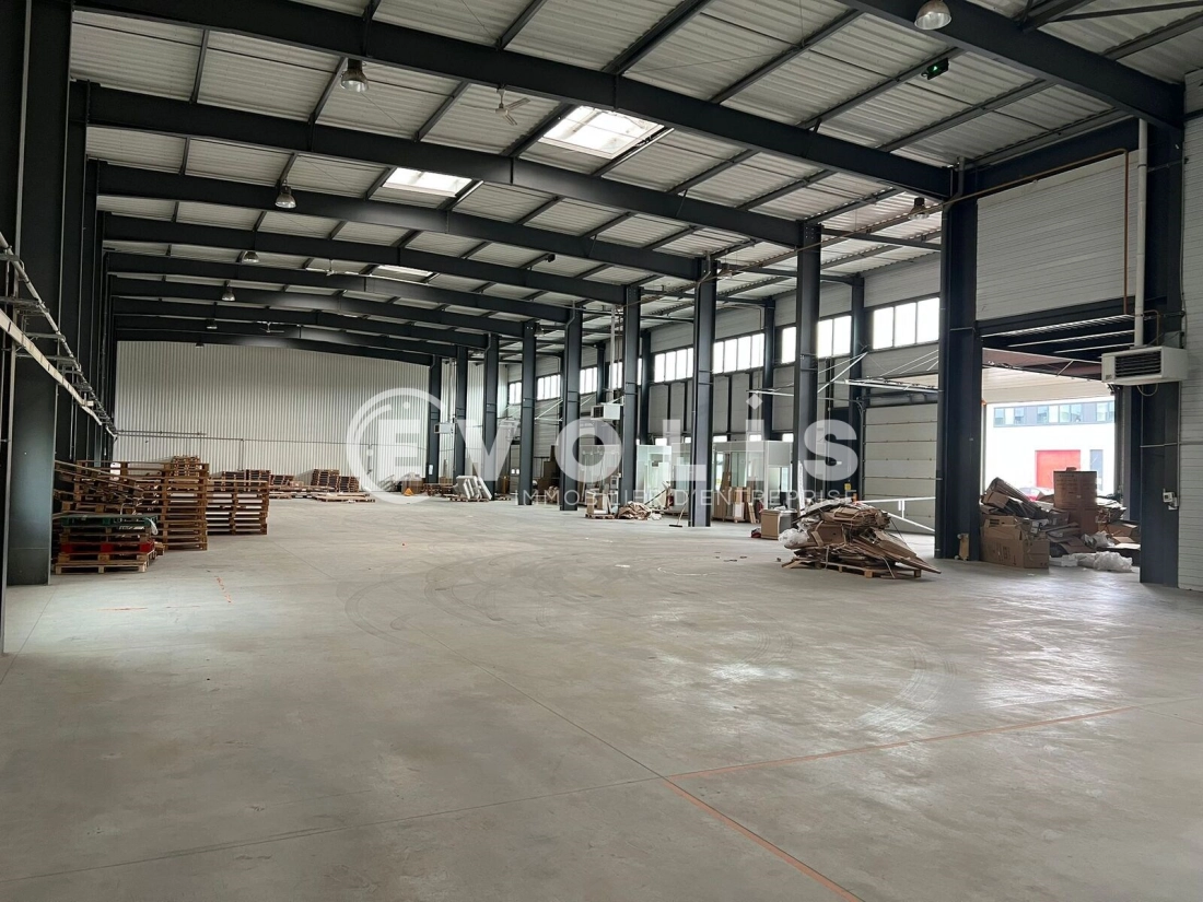 Photo 6 – location Entrepôts / activités	MEYZIEU (69330)