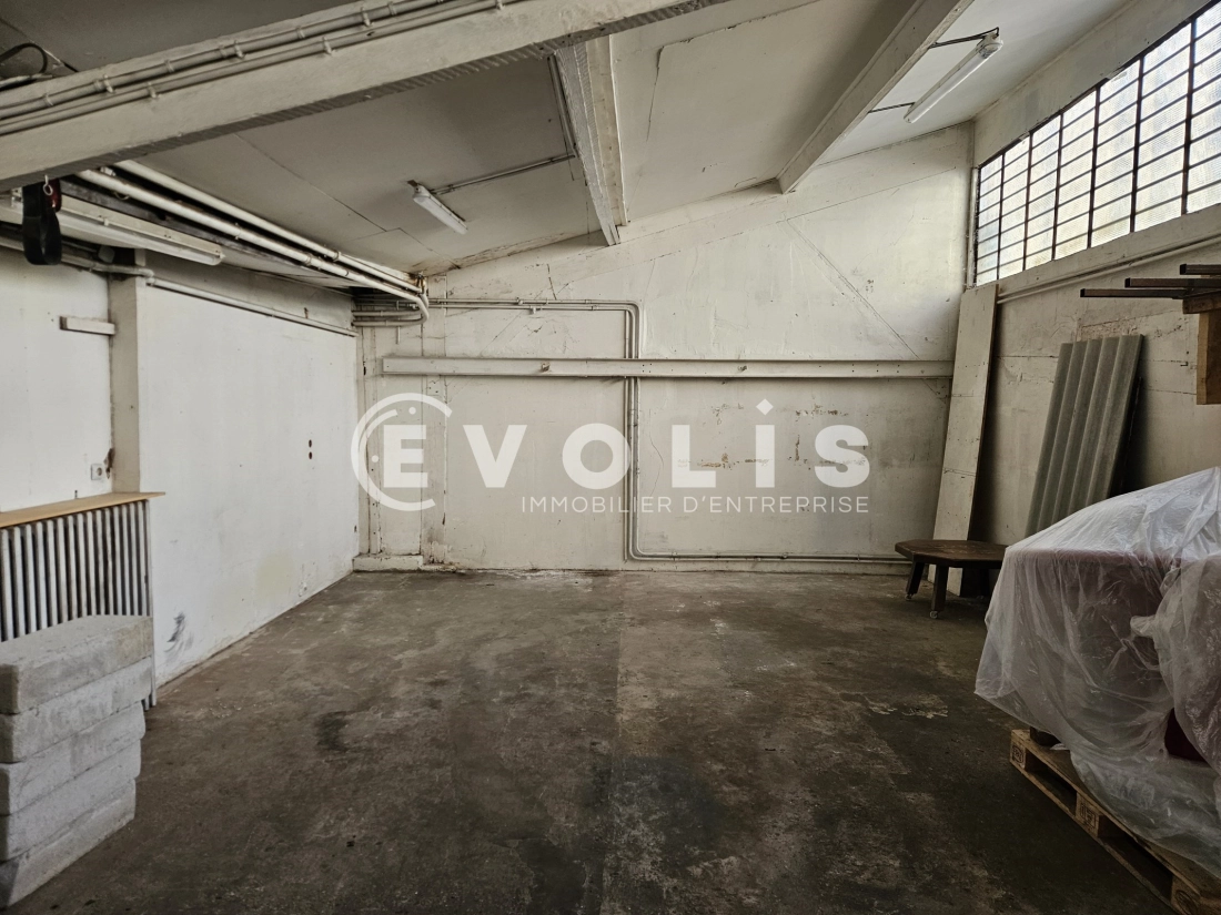 Photo 4 – location Entrepôts / activités	MONTROUGE (92120)