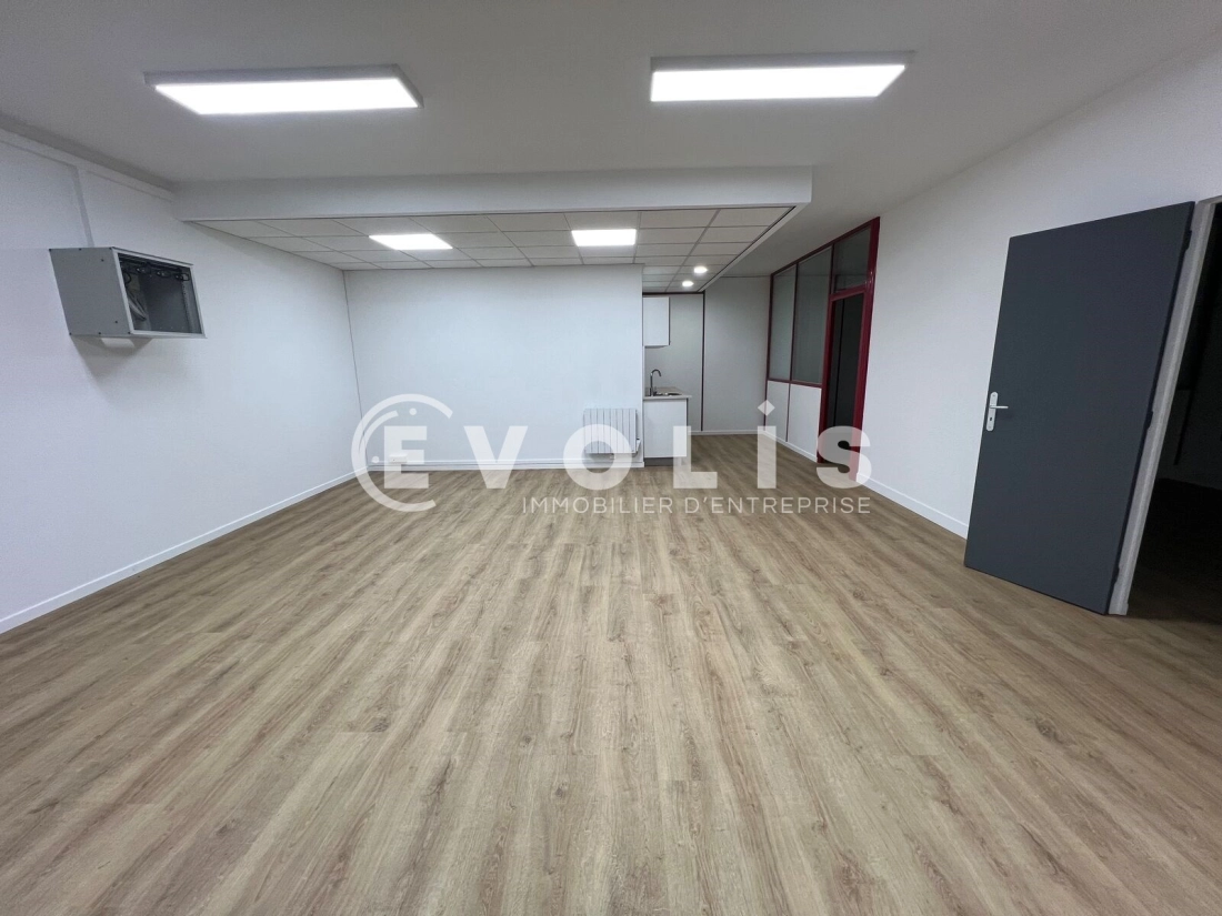 Photo 2 – location bureaux	TORCY (77200)