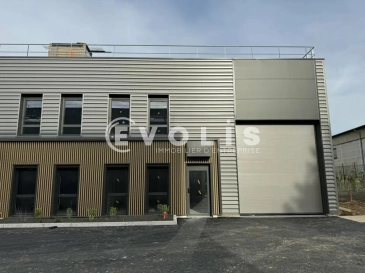 Photo 1 – location Entrepôts / activités	VENISSIEUX (69200)