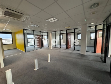 Photo 1 – location bureaux	DURY (80480)