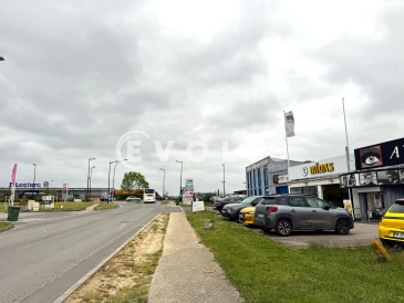 Photo 1 – location Entrepôts / activités	RIVERY (80136)